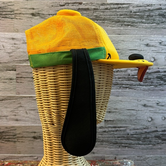 Disney Parks Unisex Pluto Foam Front Mesh Snapback Baseball Cap Hat - Picture 10 of 13